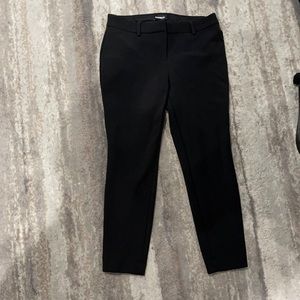 Express size 8S black skinny dress pants